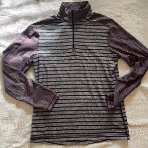 Lululemon Mens 1/4 zip pullover excellent condition M